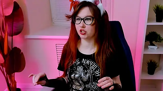 CarolGiggly webcam