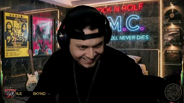 chino_roz webcam