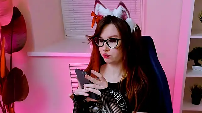 CarolGiggly webcam