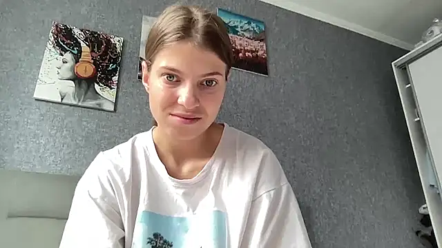 felicity_gold