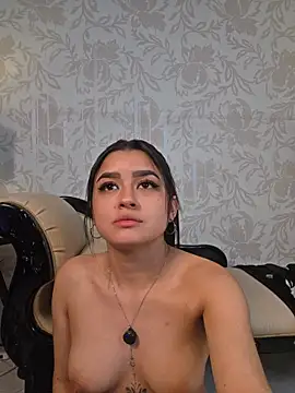 Emilygh1_ webcam