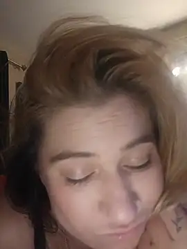 Peaches12345 webcam