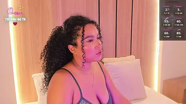 cloe_25 live cam on StripChat