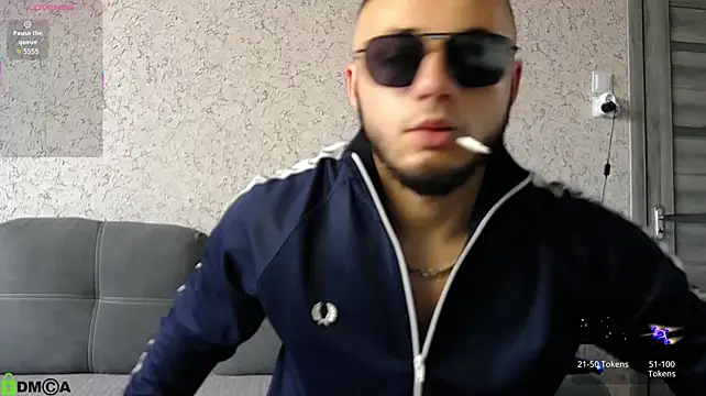 PaulGrow live cam on StripChat