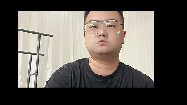 LC002 webcam
