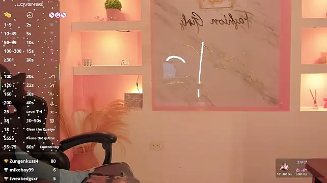 CamilaHarperr_ live cam on StripChat