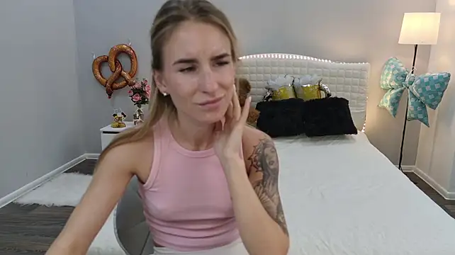 DeboraHorny