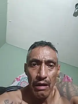 Innsaciable live cam on StripChat