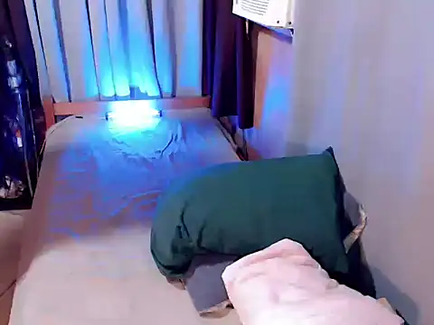 WonderFul_Nightmare live cam on StripChat