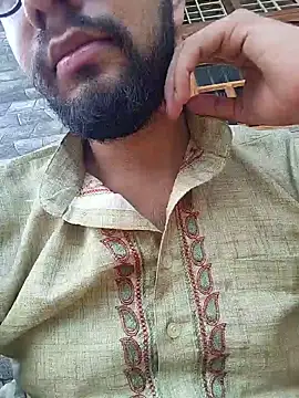 Handsome_guy_ webcam