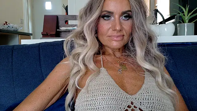 Tinkerbell822 webcam