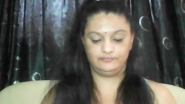 sweetnessangel live cam on StripChat