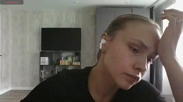 Annie_Cohn