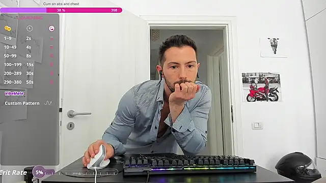 zackfraser (M young) - Legs up,showw buthole