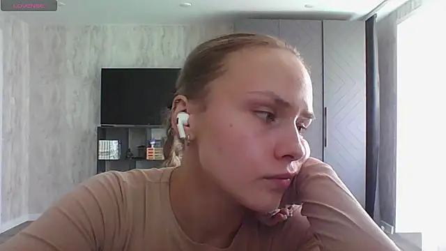 Annie_Cohn