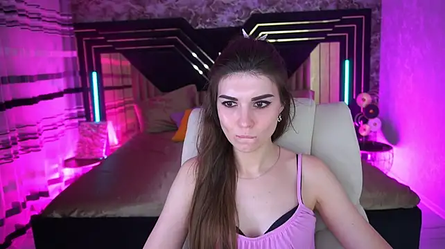 KylieJoyys webcam