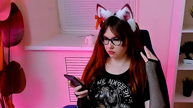 CarolGiggly live cam on StripChat