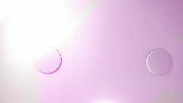 AlaiaClass live cam on StripChat