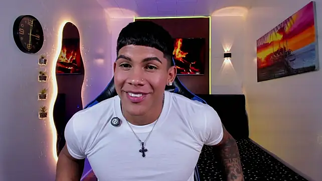 Damian_latinxxx