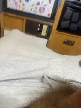 high3ndlowlife live cam on StripChat