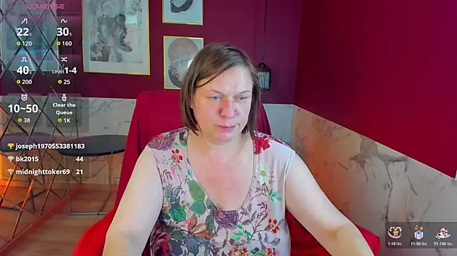 KellyPerfection live cam on StripChat