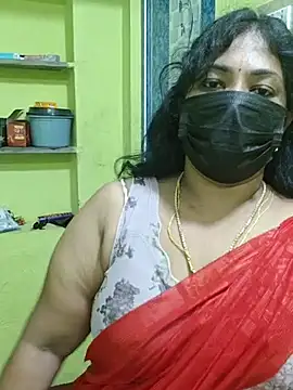 Tamil_Mithra webcam
