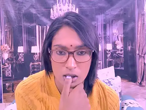 IndianRebel4u2Luv webcam