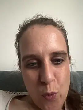 Chantalee webcam