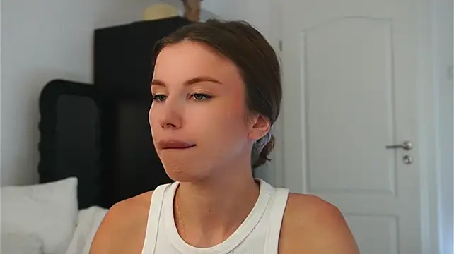 ivyleague_ webcam