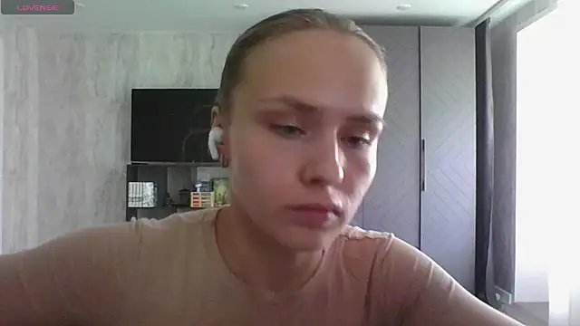 Annie_Cohn webcam