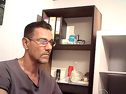 mastercharisma35 webcam