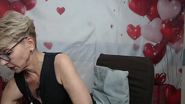 EllaBonito webcam