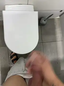 Turkishleo live cam