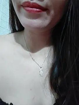 Singlemom69xx webcam