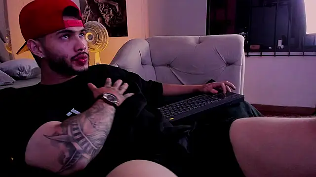 Vincentblack webcam