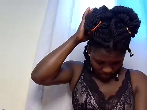 smallprettygal webcam