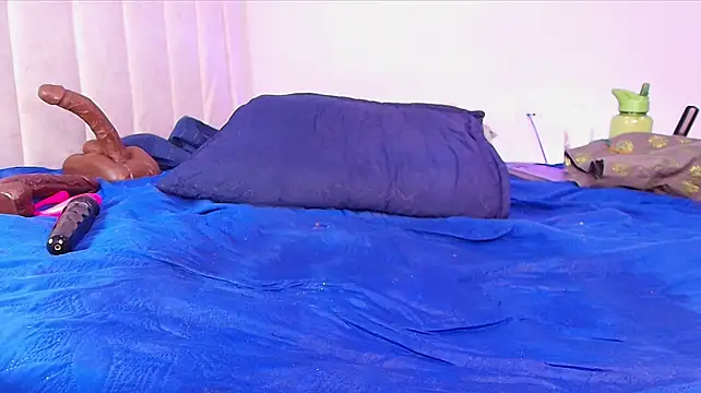 _ebony-queen_ webcam