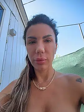 SelineVelvet webcam