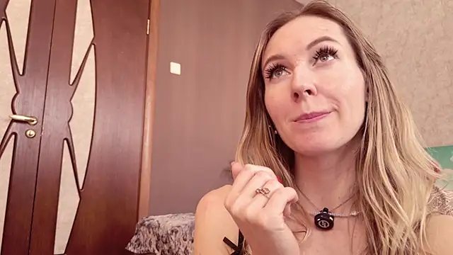 Hello_Lisha webcam