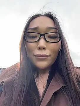 trytomakememoam webcam