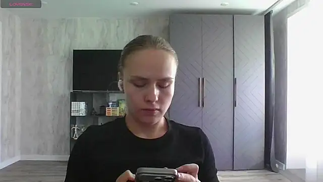 Annie_Cohn webcam
