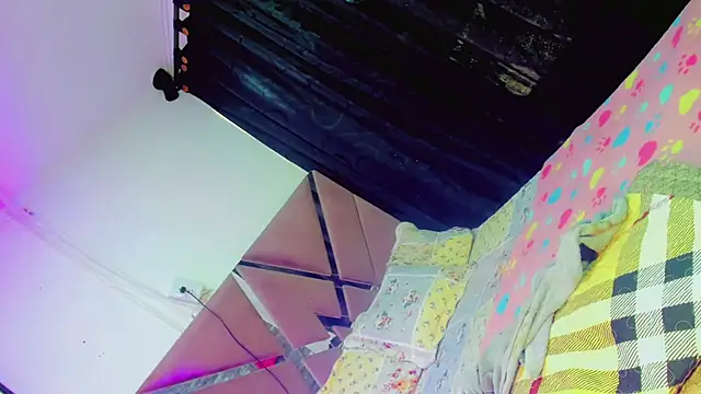 Keily_Tsx1 webcam
