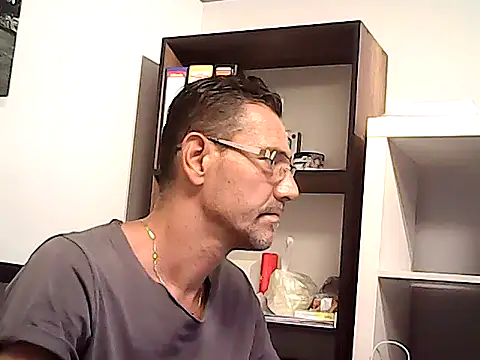 mastercharisma35 live cam on StripChat