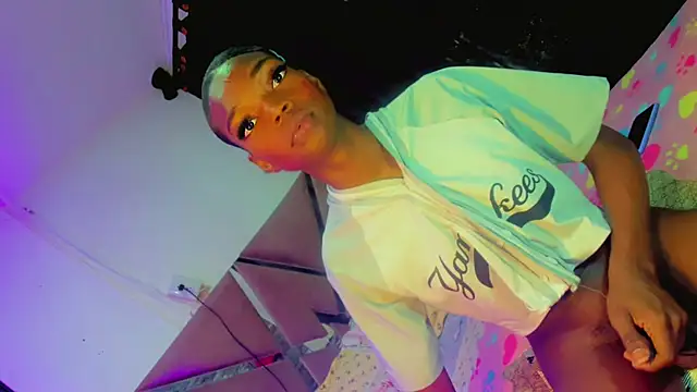 Keily_Tsx1