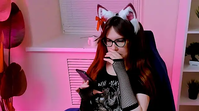 CarolGiggly webcam
