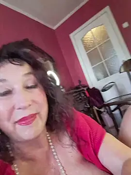 GypsyEsmeralda webcam
