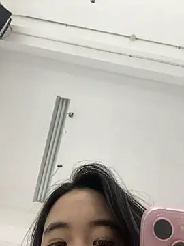 lucy2027 webcam