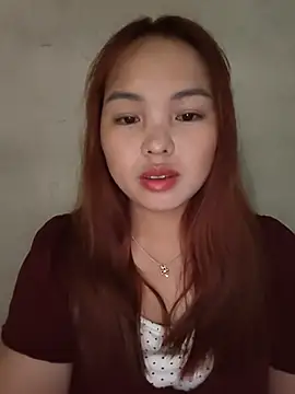 Mina_xYx webcam