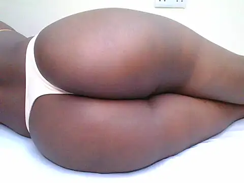 cum_queen254 webcam