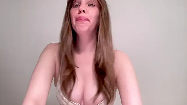 Nikki_Mimimi